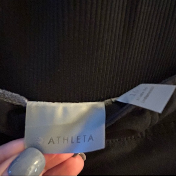 Athleta Women's Black Joggers Size 16 High-Waisted fully Lined Pants - Picture 16 of 16